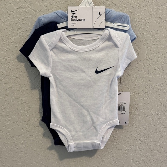 Nike Other - Nike Infant Bodysuit 3 Pack